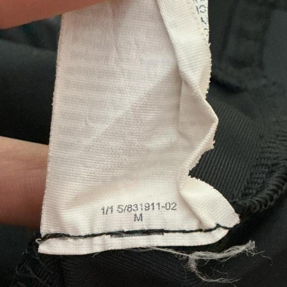 Old Navy Active Powersoft Exercise Dress Black Built-in Bra Shorts Medium 831911 - Picture 5 of 8